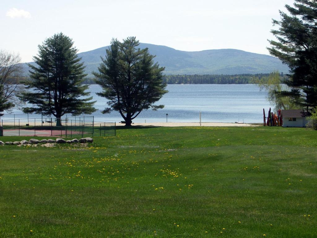 Inn At Pleasant Lake New London Eksteriør billede