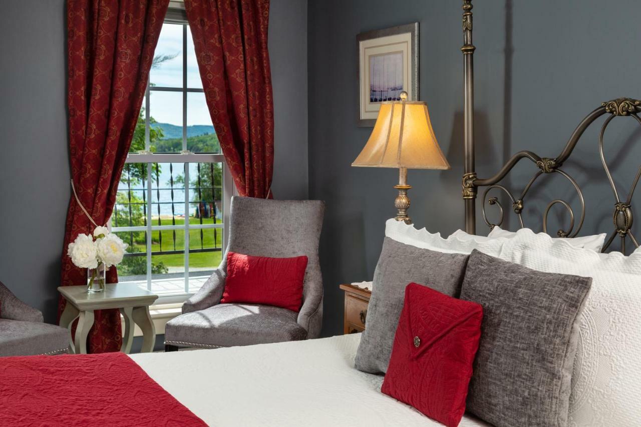 Inn At Pleasant Lake New London Eksteriør billede