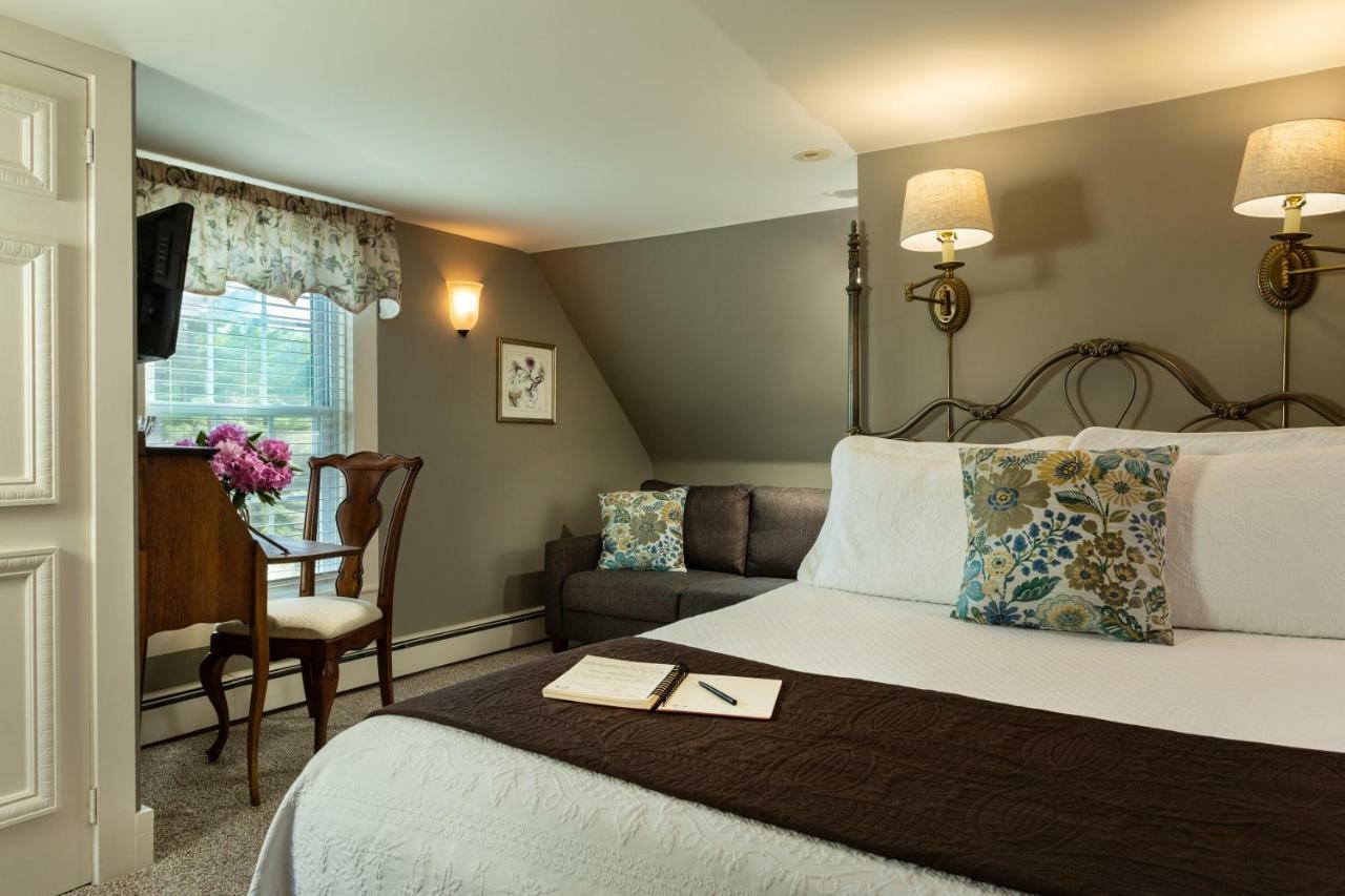 Inn At Pleasant Lake New London Eksteriør billede